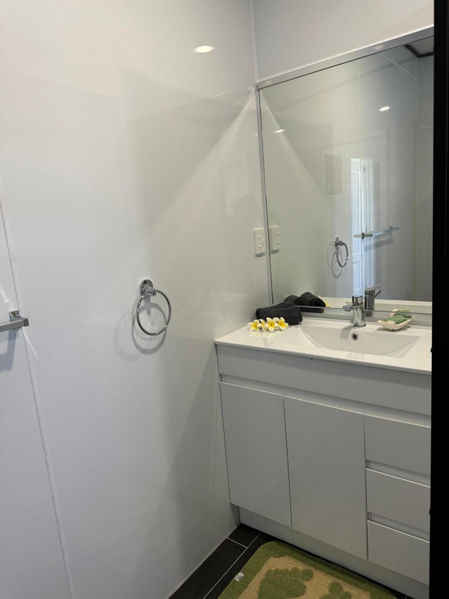 Rangiriri Vacay Unit 2 Villa Arutanga Exteriör bild